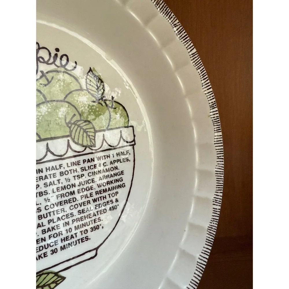 Vintage 1983 Royal China Co Country Harvest Apple Pie Recipe Plate 11 Inch USA